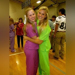 Urban Scrubs Green Scrub with pink Trim set